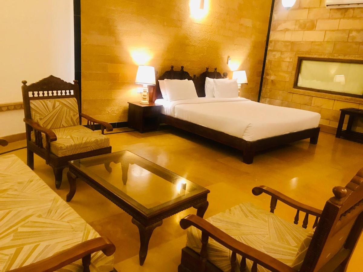 Hotel Golden Safari Jaisalmer Джайсалмер Екстер'єр фото